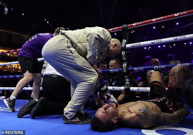 Whittaker suffered a leg injury in the fifth round and was unable to continue in Riyadh