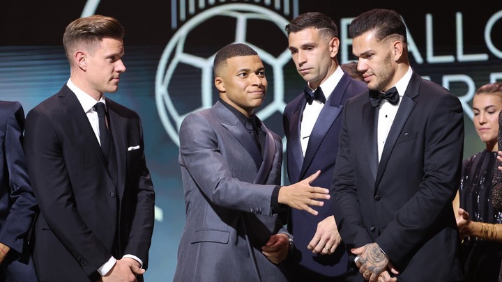 Emi Martinez Kylian Mbappe Ballon d'Or ceremony