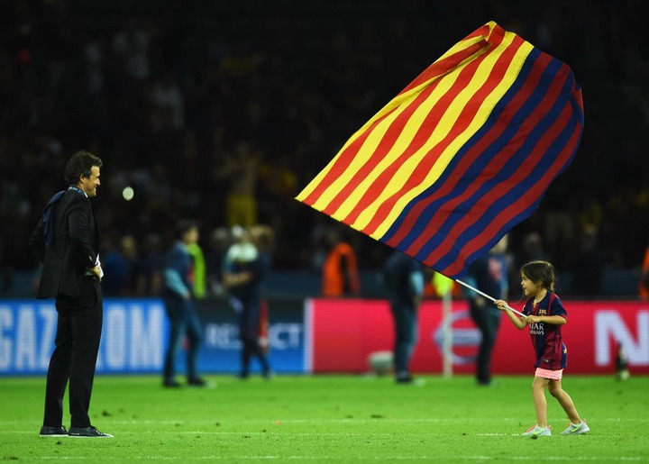 Luis Enrique Martinez celebrates the victory with his daughter Xana Enrique after the UEFA Champions League Final between Juventus Turin and FC Barcelona. (Image Source: Getty Images | Photo by Laurence Griffiths)