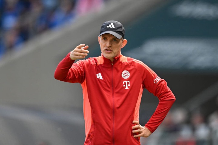 Thomas Tuchel, Head Coach of Bayern Munich, gives the team instructions during the Bundesliga match between TSG Hoffenheim and FC Bayern München at PreZero-Arena on May 18, 2024 in Sinsheim, Germany. (Photo by Matthias Hangst/Getty Images)