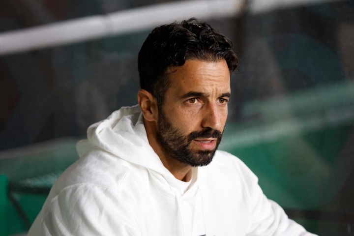 Ruben Amorim of Sporting CP looks on during the Liga Portugal Betclic march between Sporting CP and FC Porto at Estadio Jose Alvalade on August 31,...