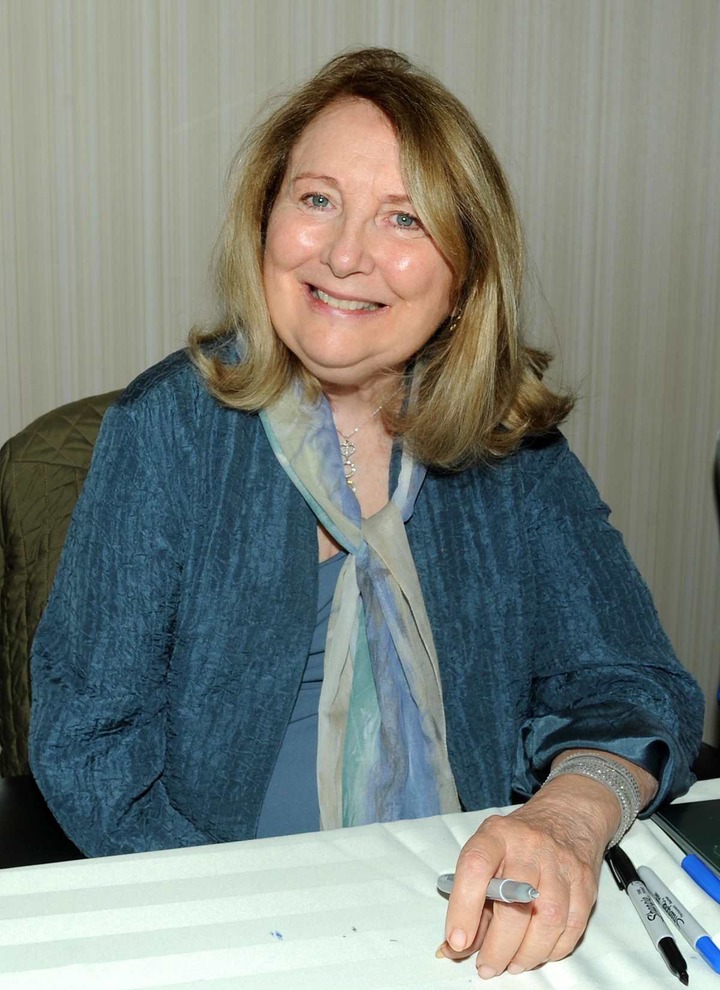 PARSIPPANY, NJ - OCTOBER 24: Teri Garr attends Day 1 of the Chiller Theatre Expo at Sheraton Parsippany Hotel on October 24, 2014 in Parsippany, New Jersey. (Photo by Bobby Bank/WireImage)