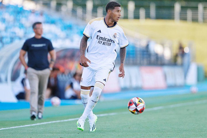 Vinicius Tobias playing for Real Madrid