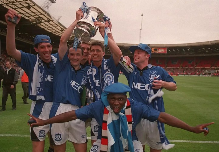 Daniel Amokachi helped Everton win the 1995 FA Cup (Credit:Getty)