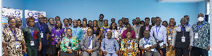 Experts and participants in a group photo after seminar