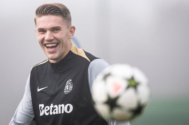 Viktor Gyokeres in training for Sporting CP.