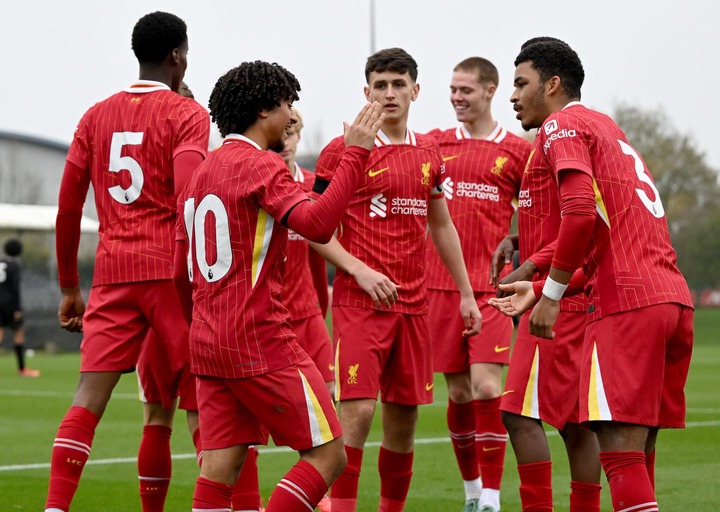 (THE SUN OUT, THE SUN ON SUNDAY OUT) Kareem Ahmed (10) of Liverpool celebrates scoring Liverpool's first goal with team mates during the U18 Premie...