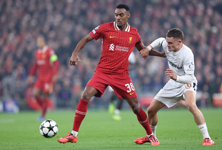 Ryan Gravenberch of Liverpool is challenged by Florian Wirtz of Bayer 04 Leverkusen during the UEFA Champions League 2024/25 League Phase MD4 match...