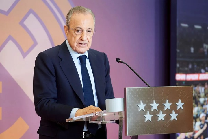 MADRID, SPAIN - MAY 23: Real Madrid President Florentino Perez during reception of Real Madrid basketball team after winning the Turkish Airlines Euroleague on May 23, 2023 in Madrid, Spain. The Real Madrid basketball team defeated the Greek team Olympiacos B.C. in the Turkish Airlines EuroLeague on Sunday. (Photo by Borja B. Hojas/Getty Images)