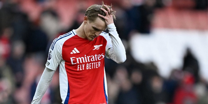 Martin Odegaard looks dejected for Arsenal