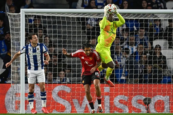 Andre Onana claiming a high ball against Real Sociedad