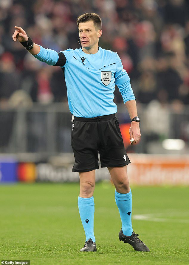 Four penalties were given on the night by French referee Benoit Bastien - three for United and one for the visitors