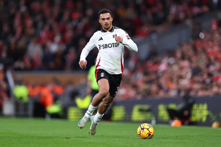 LIVERPOOL, ENGLAND - DECEMBER 14: Antonee Robinson of Fulham during the Premier League match between Liverpool FC and Fulham FC at Anfield on December 14, 2024 in Liverpool, England. (Photo by Robbie Jay Barratt - AMA/Getty Images)