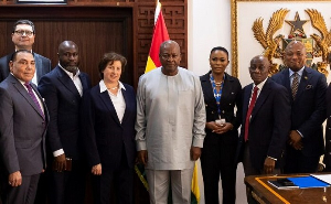 President Mahama and some attendees in a group photograph after the meeting