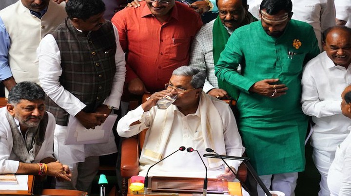 Karnataka CM Siddaramaiah and Deputy CM DK Shivakumar during the Budget session.